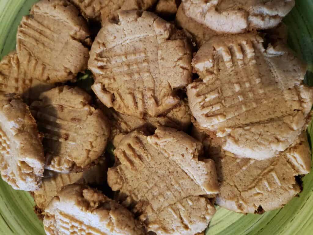 Dairy-free keto peanut butter cookies.