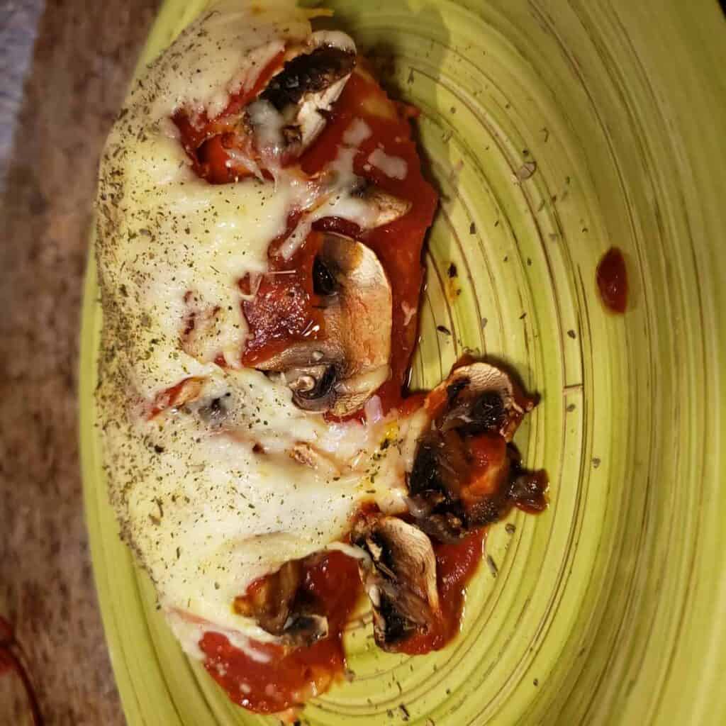 Pepperoni Mushroom Pizza Chicken on a Plate
